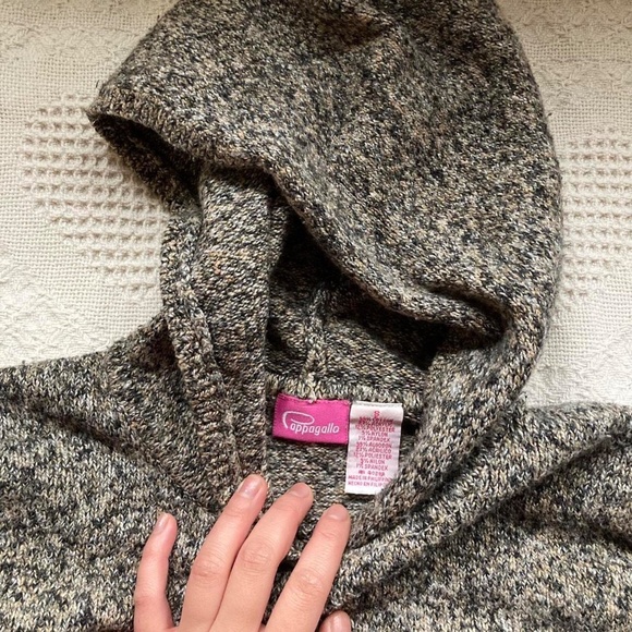 Capagallo brown/tan & black cozy knit hoodie - Picture 3 of 4